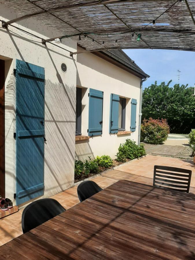 Au Chat Perche Mareil-sur-Mauldre Exterior foto